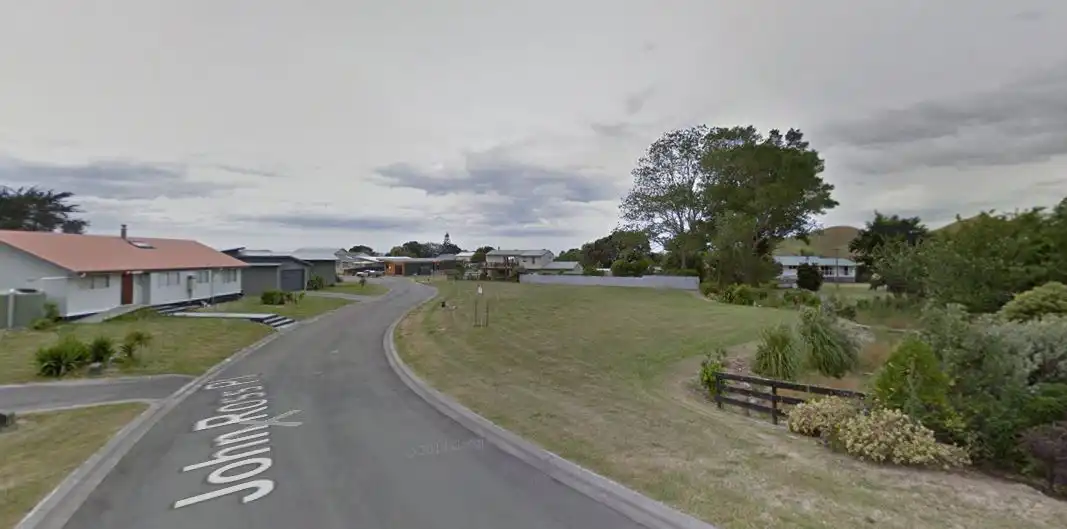 John Ross Place - Kairakau Beach